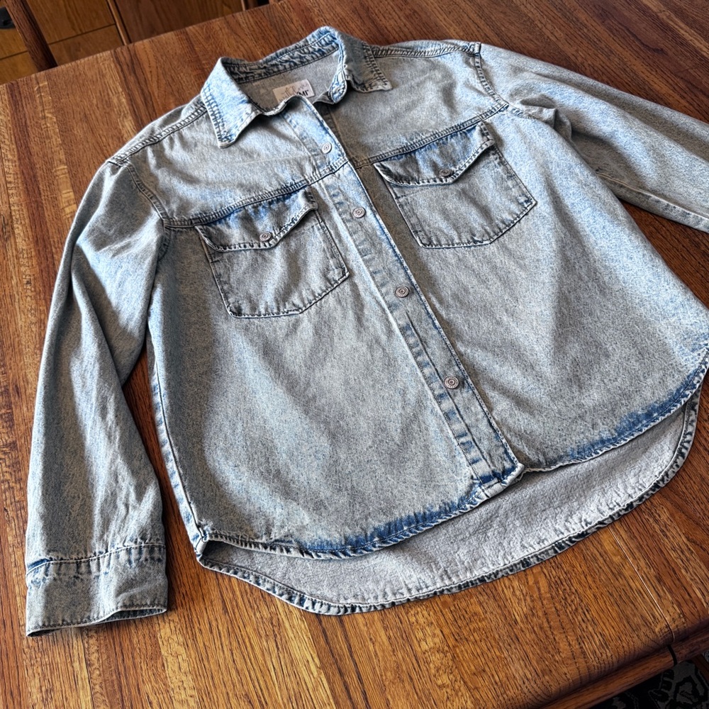 YMI denim snap front long sleeved shirt size large